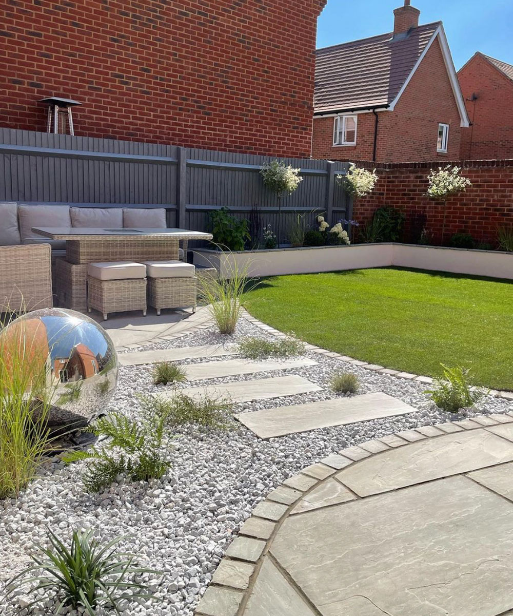 Knightwood-Grey-Sandstone-Paving-Eastleigh-Hampshire