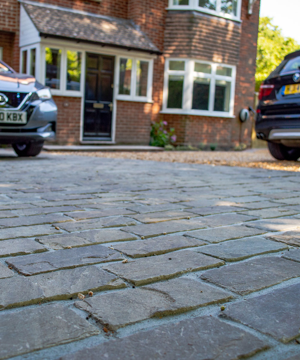 Linwood Sandstone Setts Driveway Winchester, Hampshire