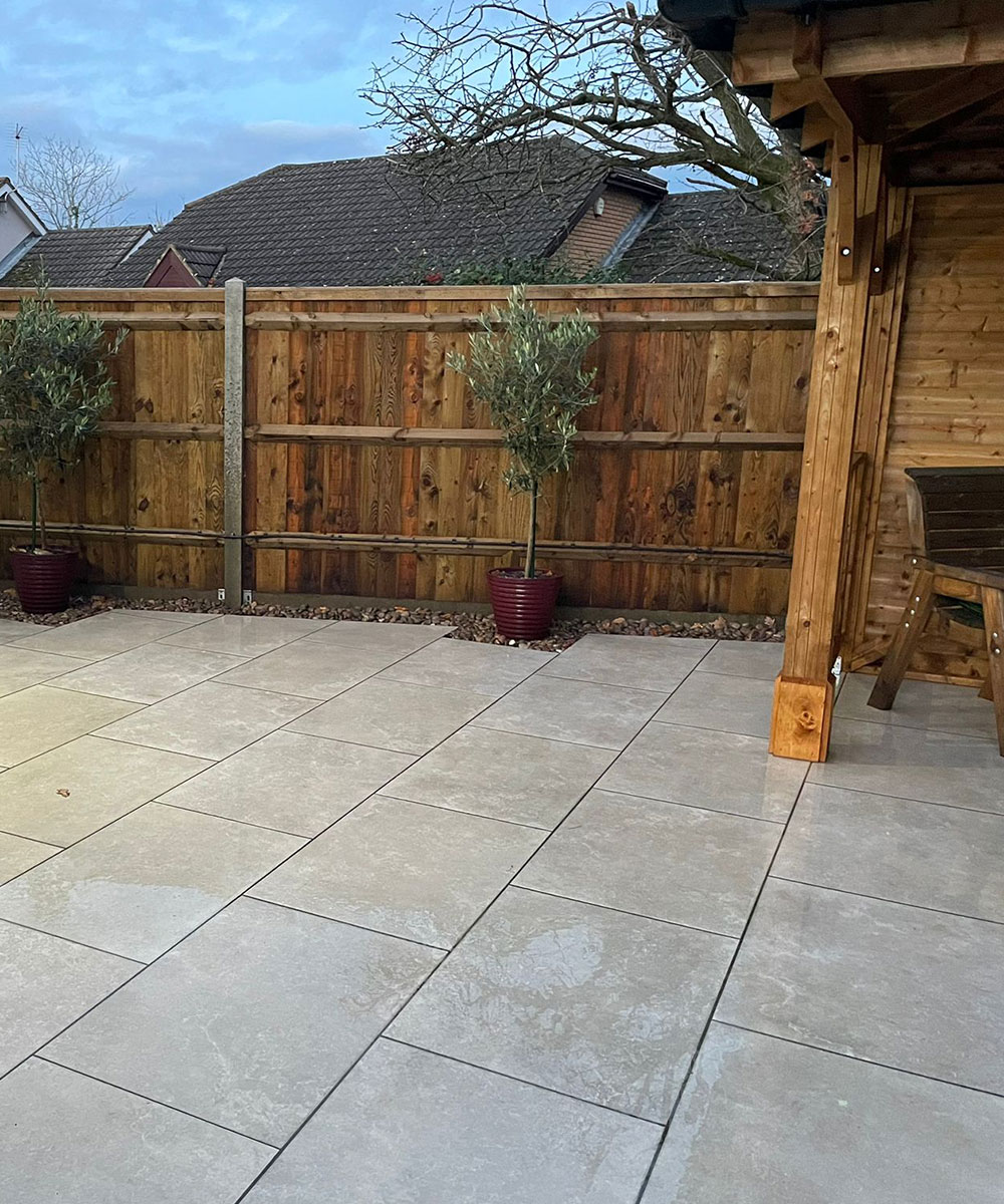 Exbury-Heritage-Porcelain-Paving-Hedge-End-Southampton-Hampshire