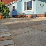 Hale Beige Sandstone Setts