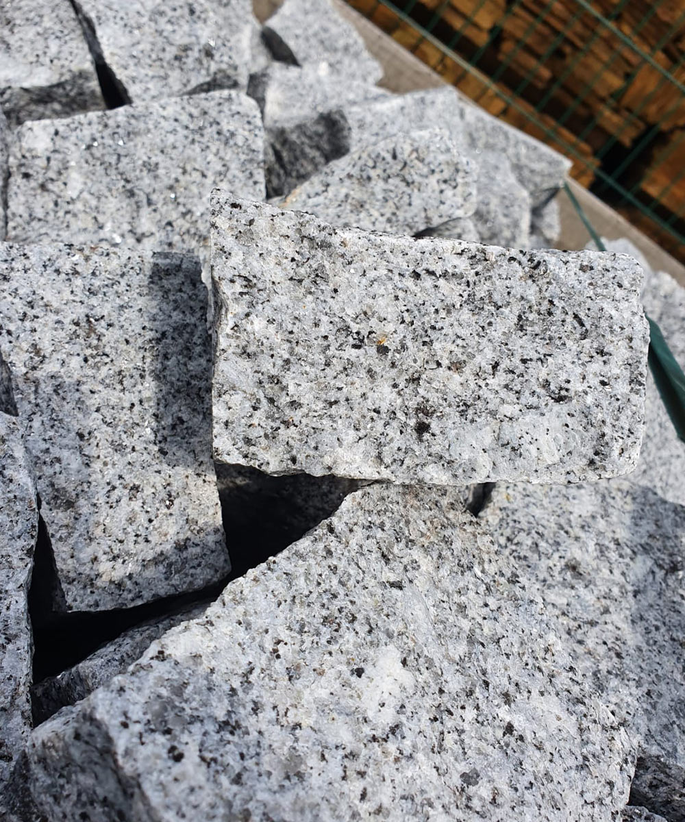 Silver Grey Granite Setts - Image 3