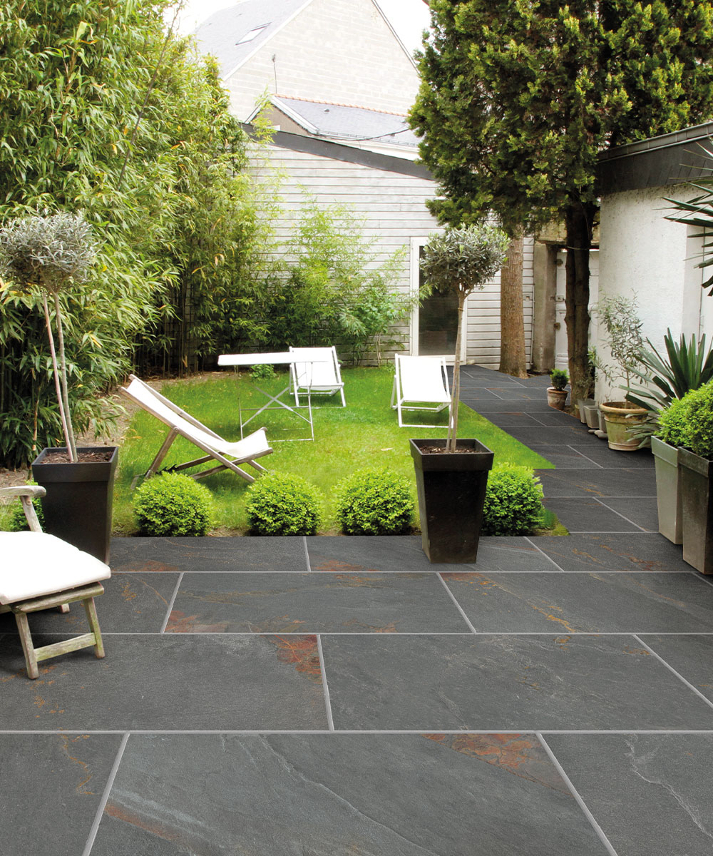 Emery-Rustic-Slate-Porcelain-Paving-Hampshire