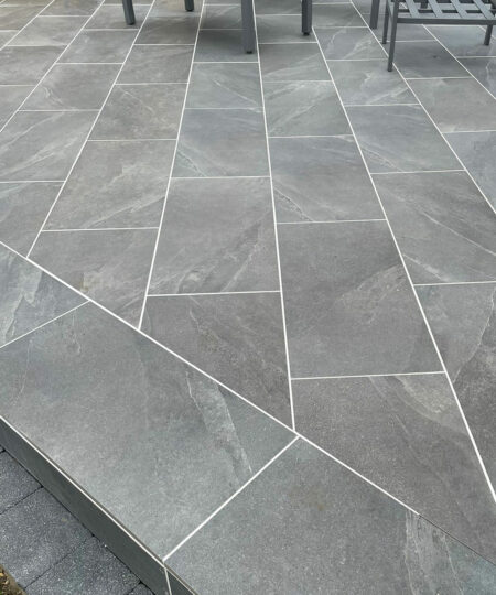 Ipley Anthracite Porcelain Paving