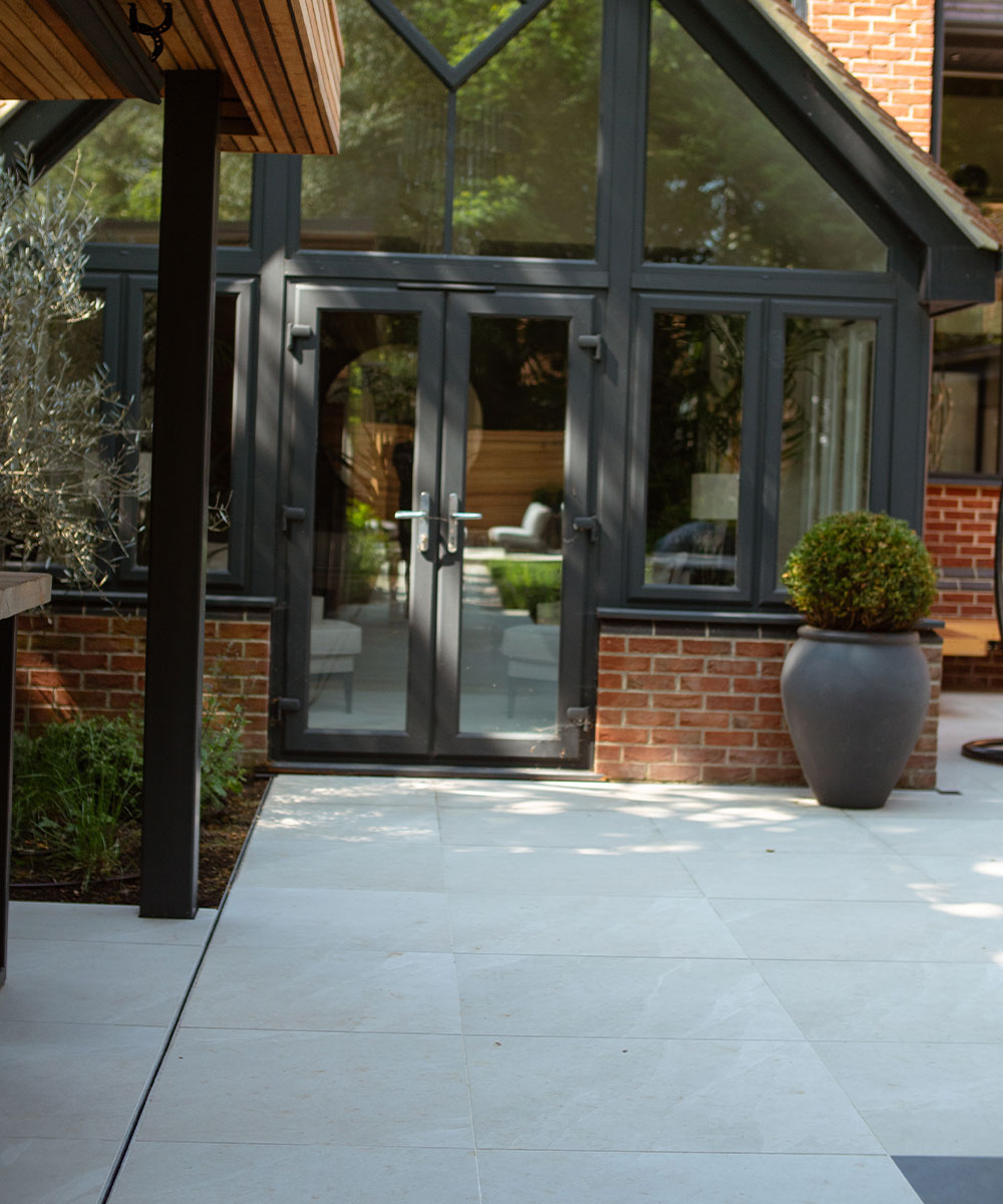 Ipley Beige Porcelain Paving - Image 7