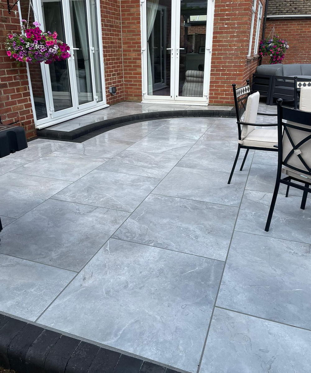 Rhinefield-Silver-Porcelain-Paving-Southampton-80x80