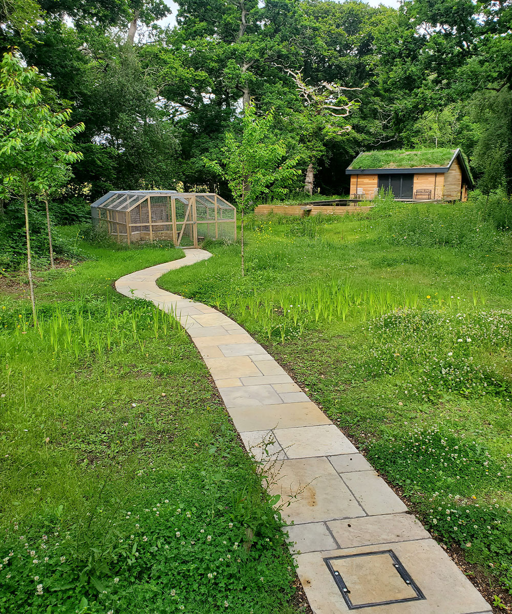 Blissford-Tumbled-Limestone-Paving-New-Forest-Hampshire