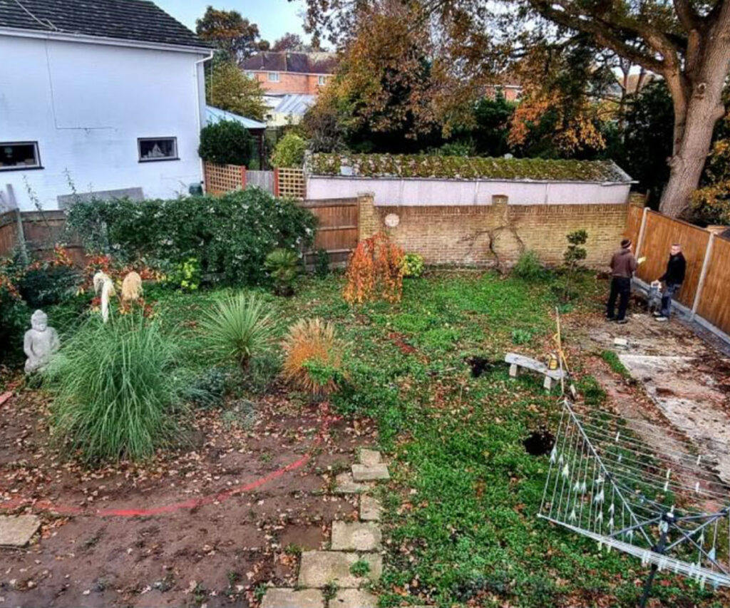 Before - Bungalow Garden Renovation in The New Forest