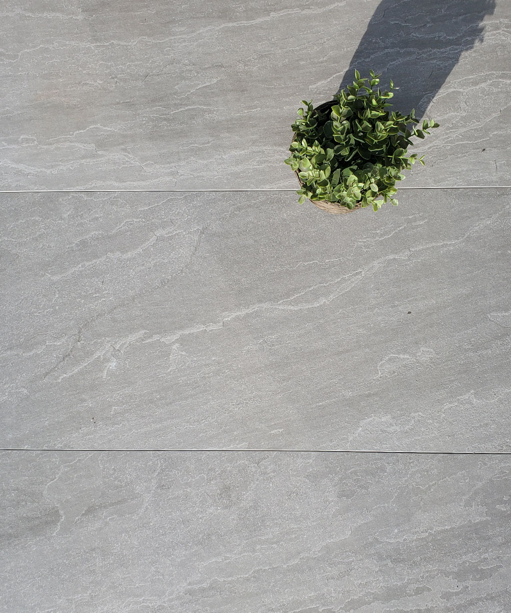 Lyndhurst-Grey-Porcelain-Paving-New-Forest