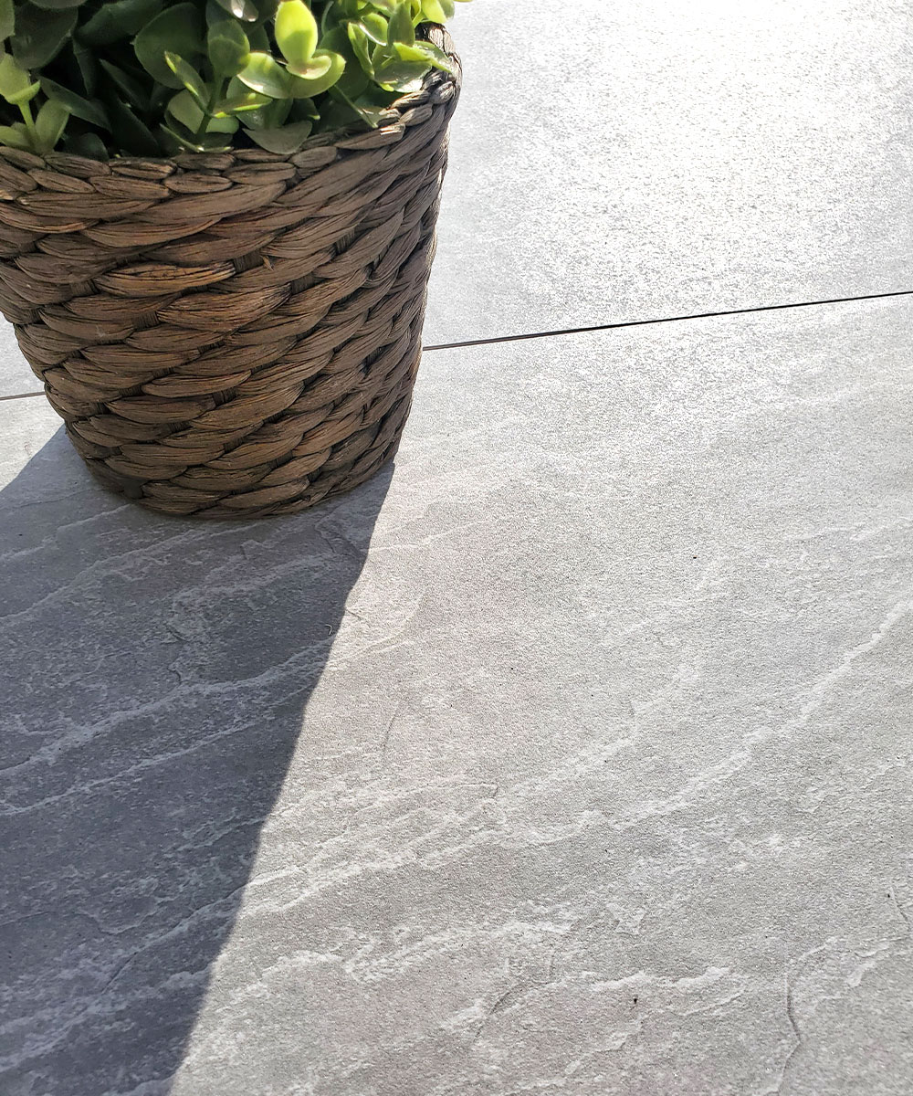 Lyndhurst-Grey-Porcelain-Paving-New-Forest