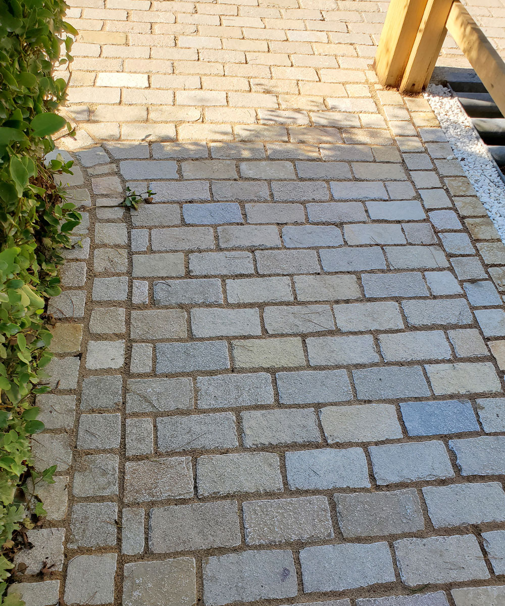 Blissford Tumbled Limestone Setts Driveway New Forest