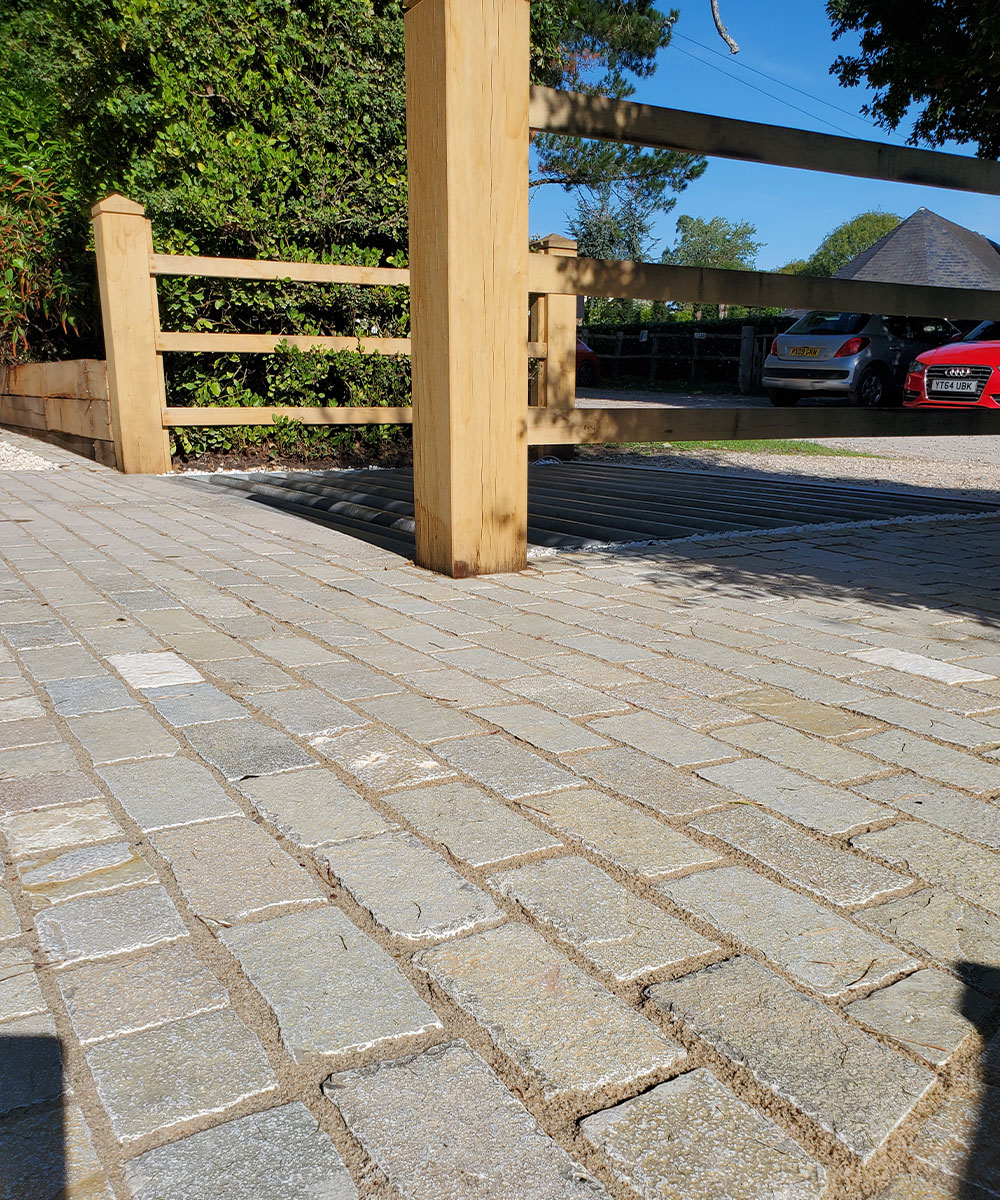 Blissford Tumbled Limestone Setts Driveway New Forest