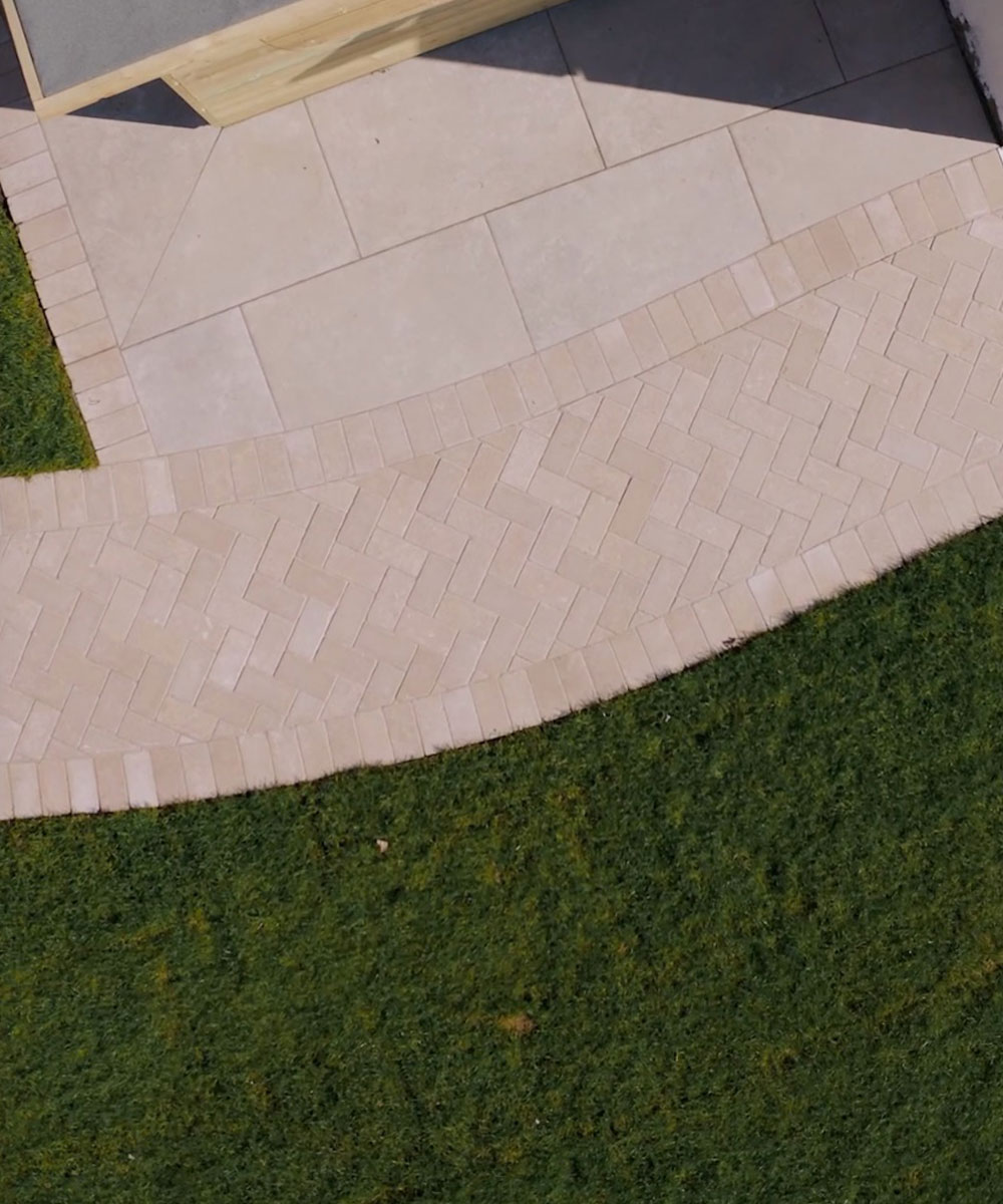 Lymington Beige Setts 200x100 New Forest