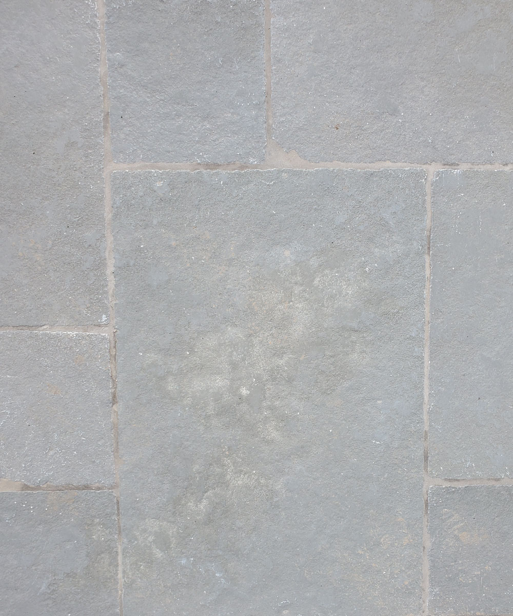 Chatmohr Limestone Paving Hampshire Antique Grey Limestone