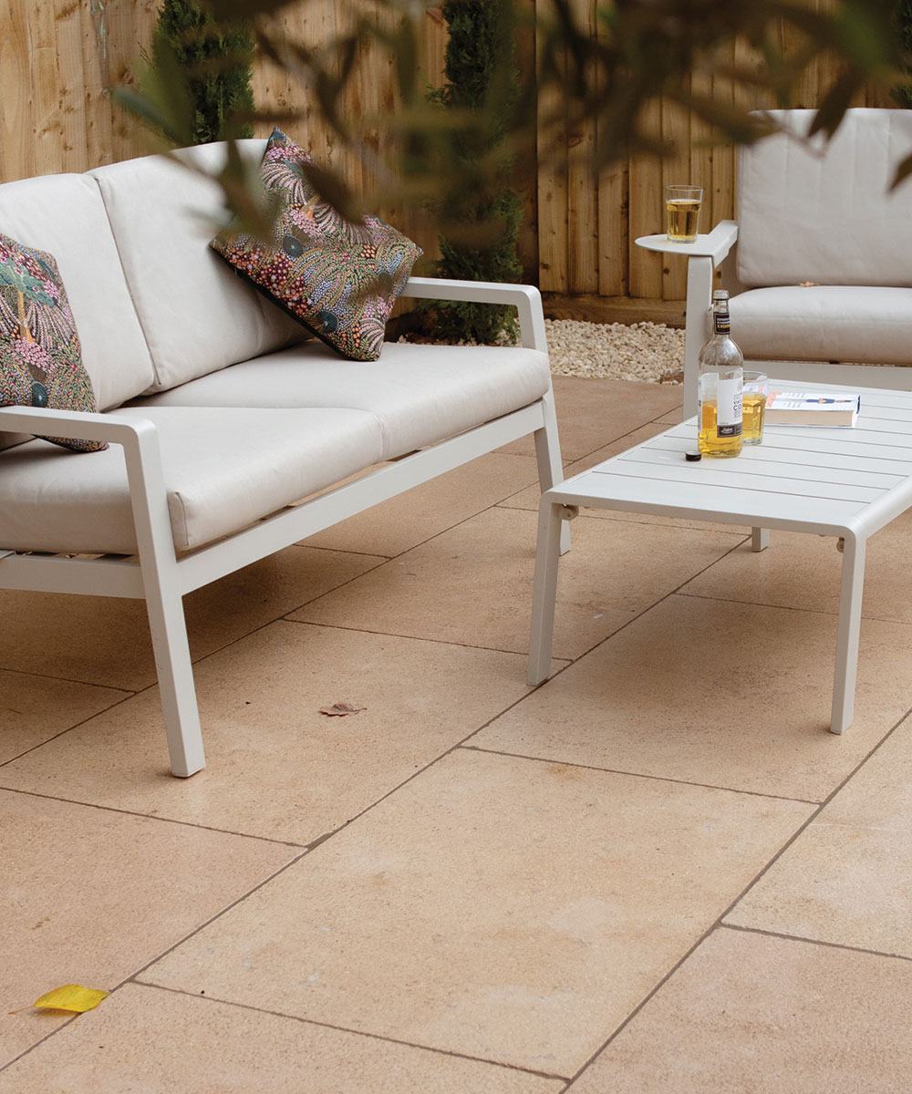 Lymington-Dune-Limestone-Blissford-Pavers-Southampton-Med-Garden