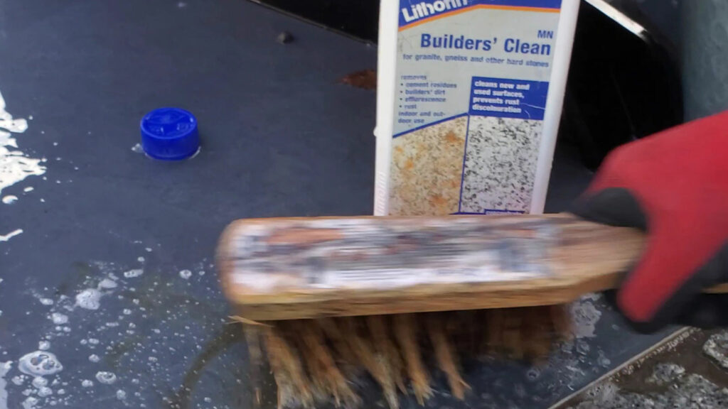 How to clean rust marks & stains off porcelain paving Forest Stone