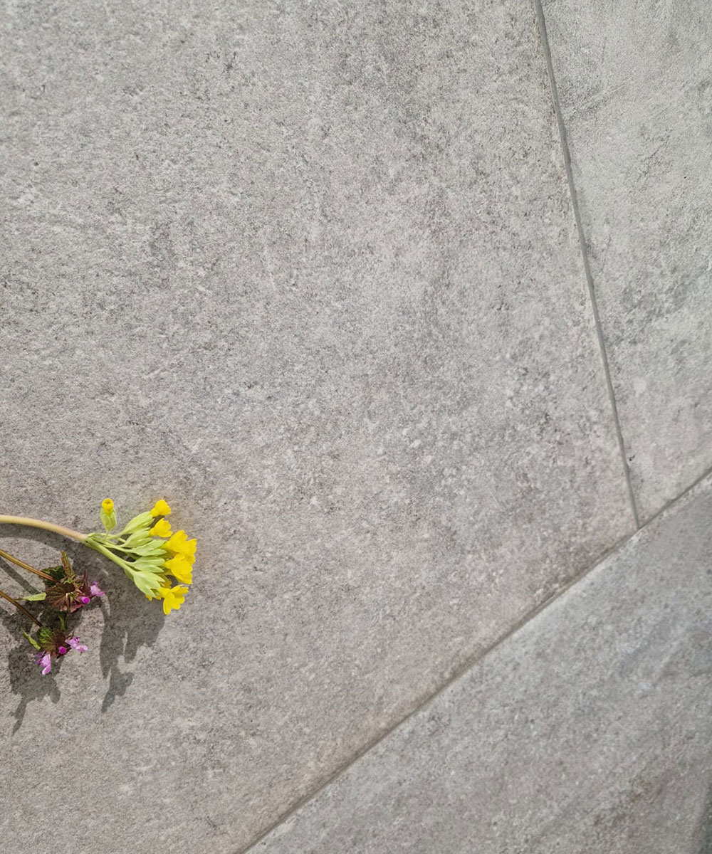 Hordle Grey Porcelain Paving Hampshire