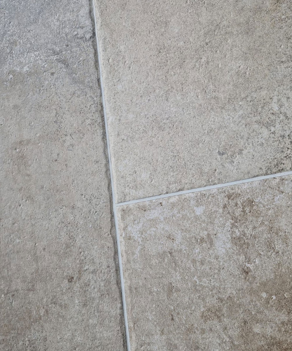 Hordle Old Beige Porcelain Paving Hampshire