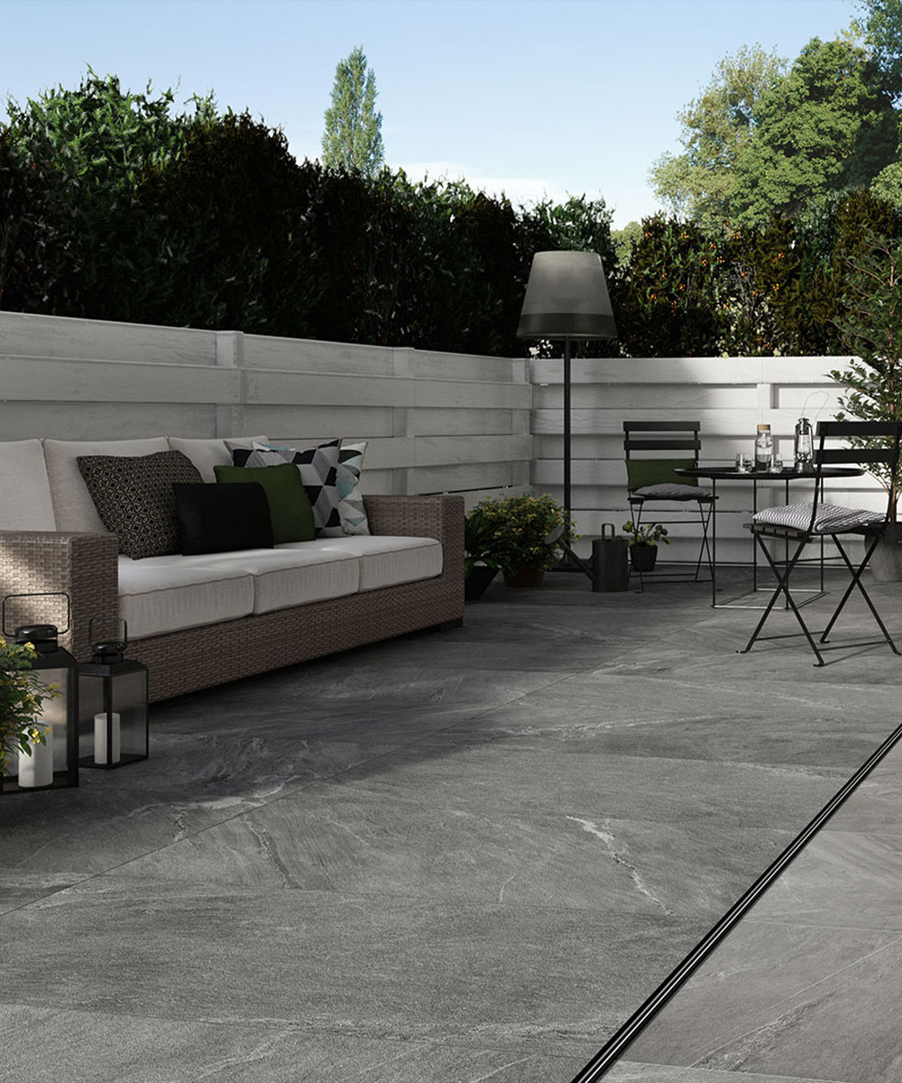 Wellow-Anthracite-Porcelain-Paving-Cardoso