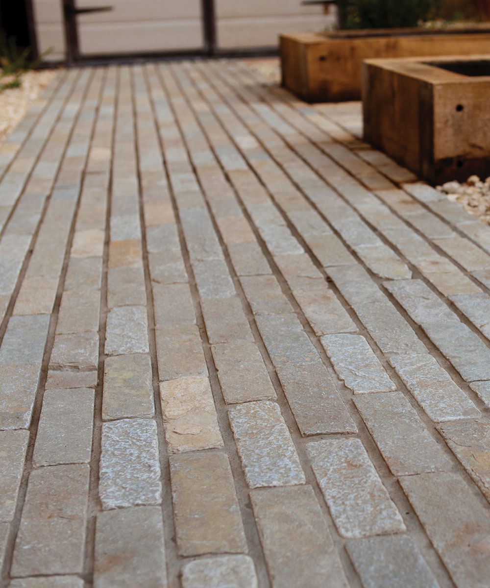 Blissford-Pavers-Lymington-Dune-Med-Garden-Southampton