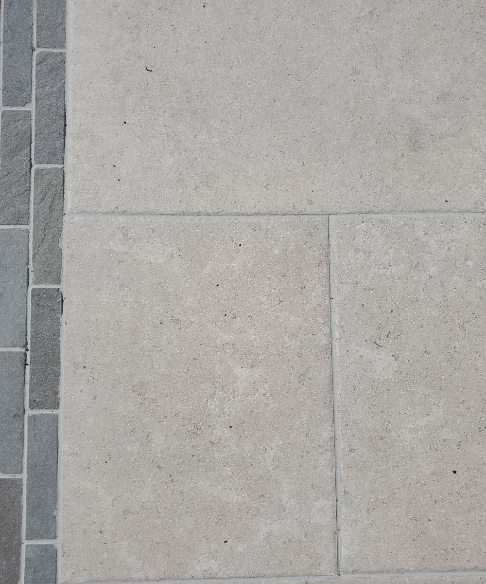 Bramshaw-Ash-Bartley-Grey-Paver