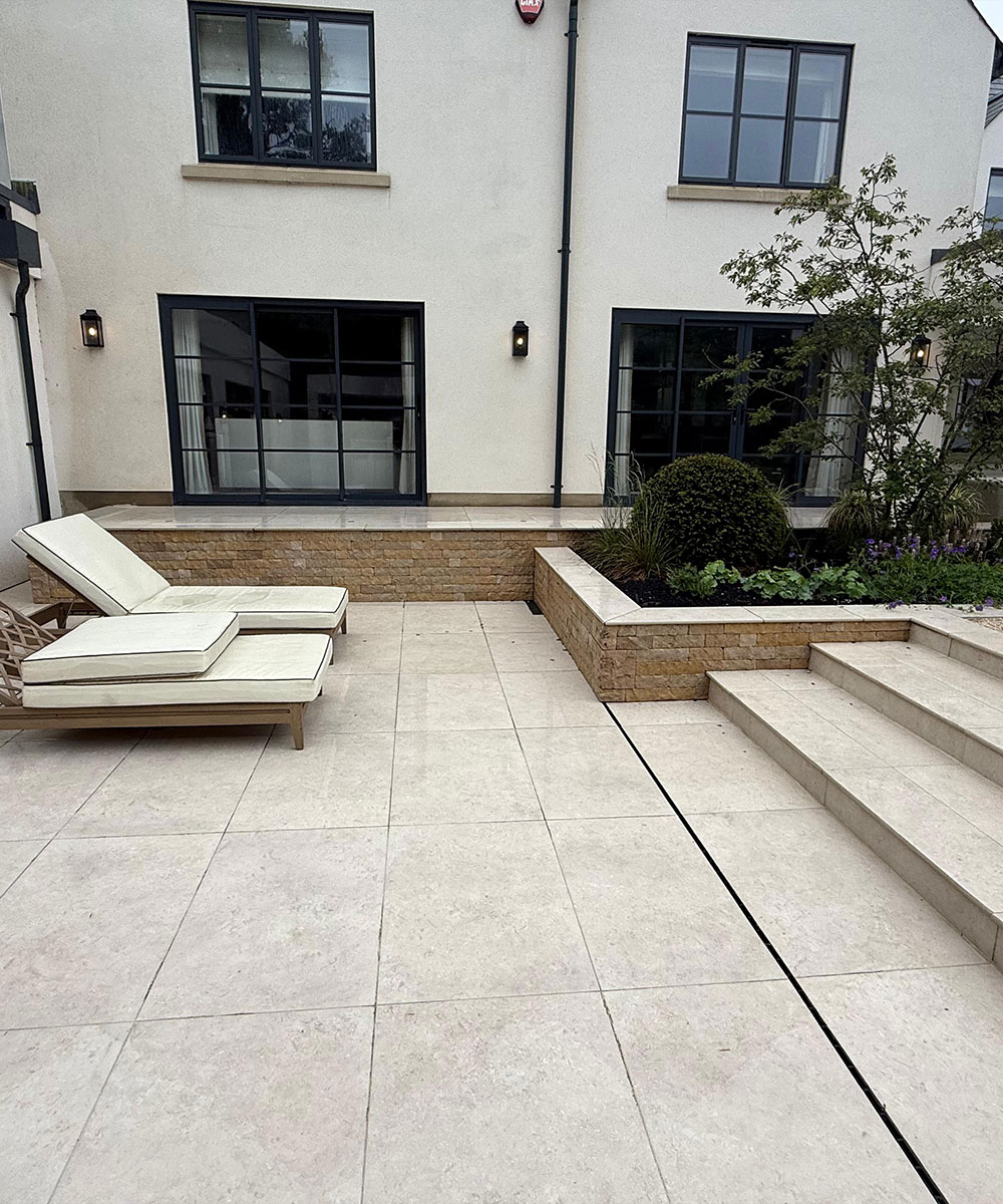 Lymington Beige Coach House Cladding Curbridge