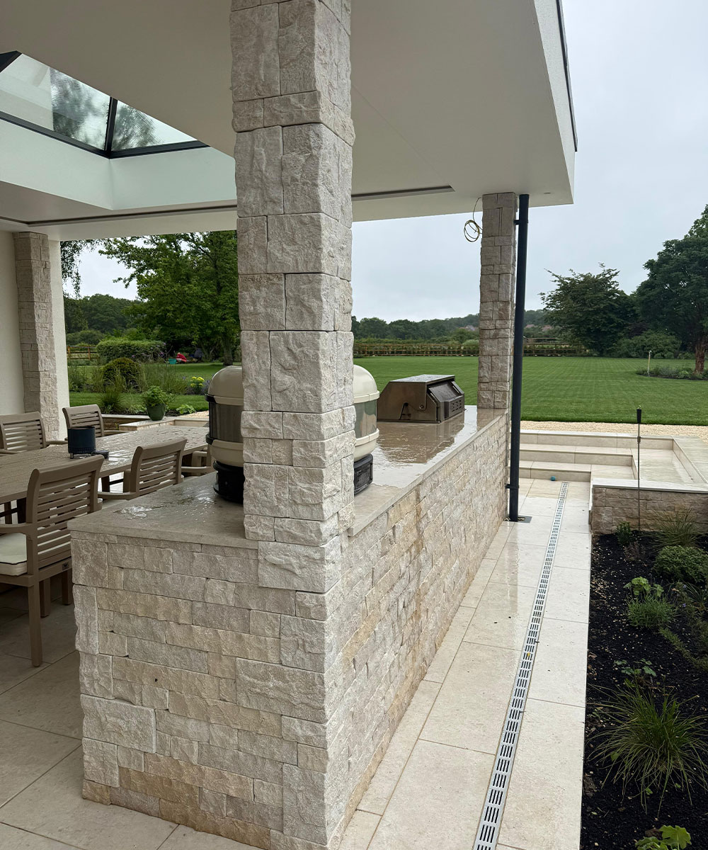Lymington Beige Coach House Cladding Curbridge