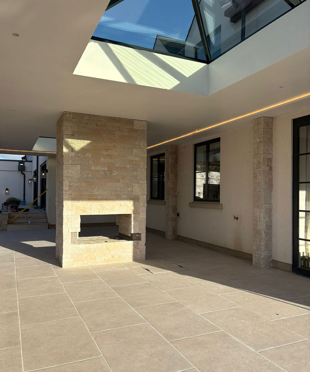 Lymington Beige Coach House Limestone Wall Cladding