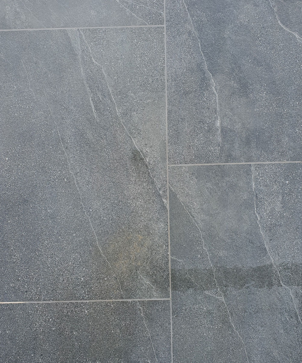 Hythe-Anthracite-Outdoor-Porcelain-Tile-Hampshire