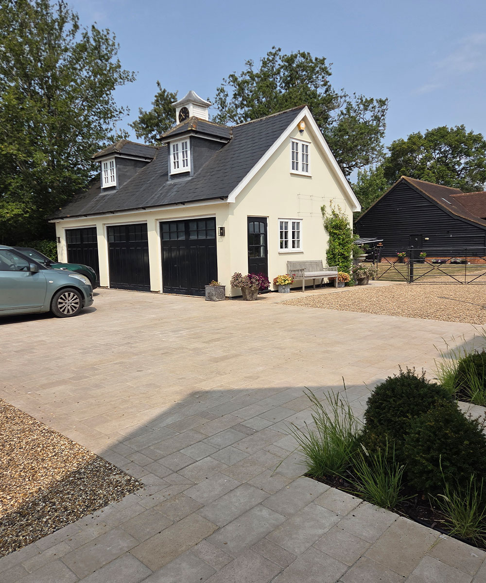 Lymington Dune Limestone Courtsetts Driveway Setts
