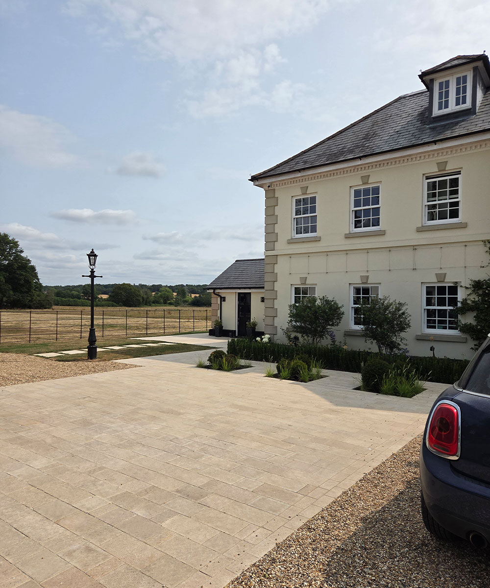 Lymington Dune Limestone Courtsetts Driveway Setts