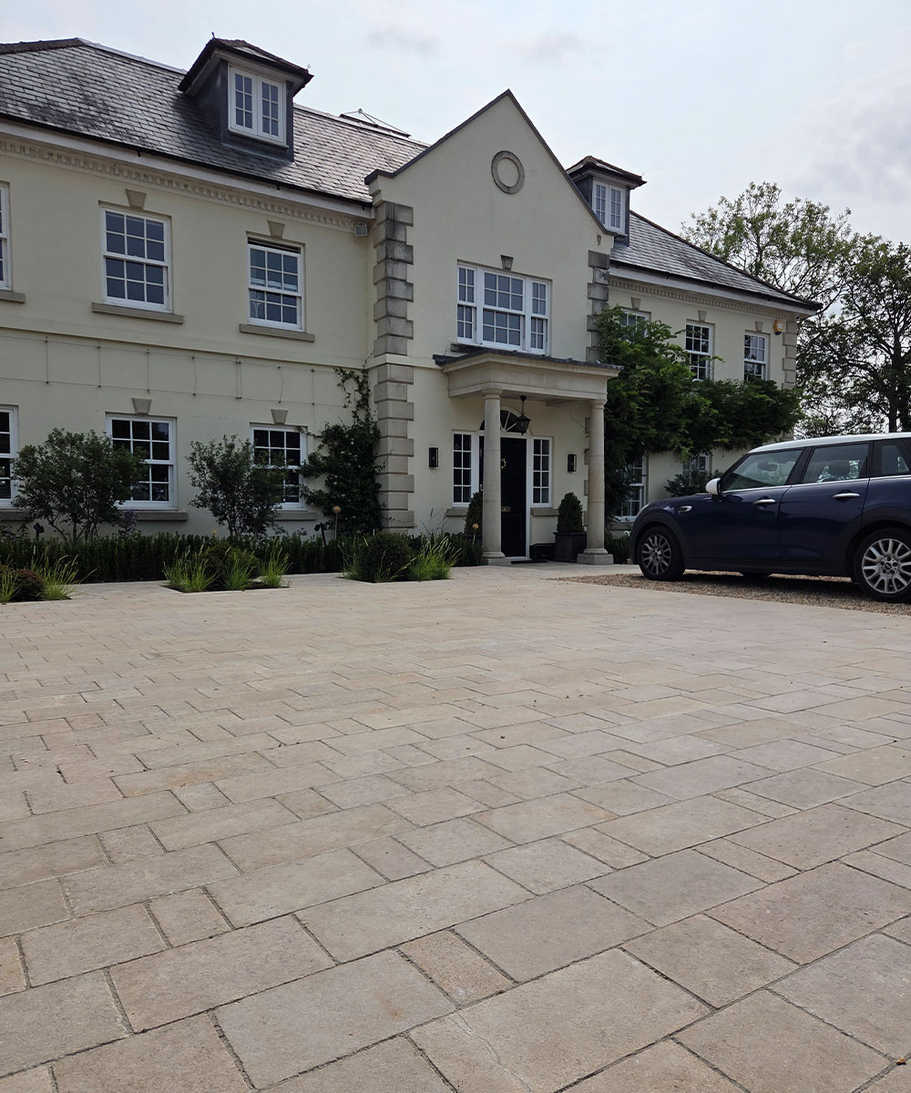 Lymington Dune Limestone Courtsetts Driveway Setts