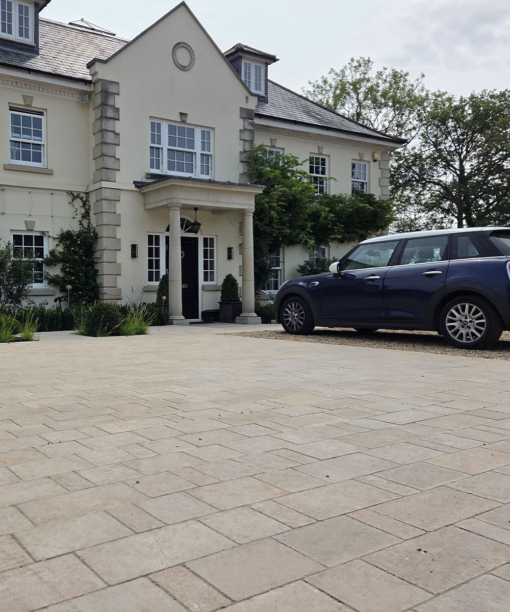 Lymington Dune Limestone Courtsetts Driveway Setts