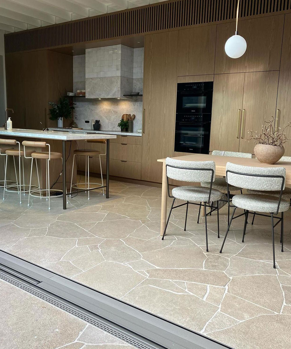 Lymington Dune Limestone Crazy Paving