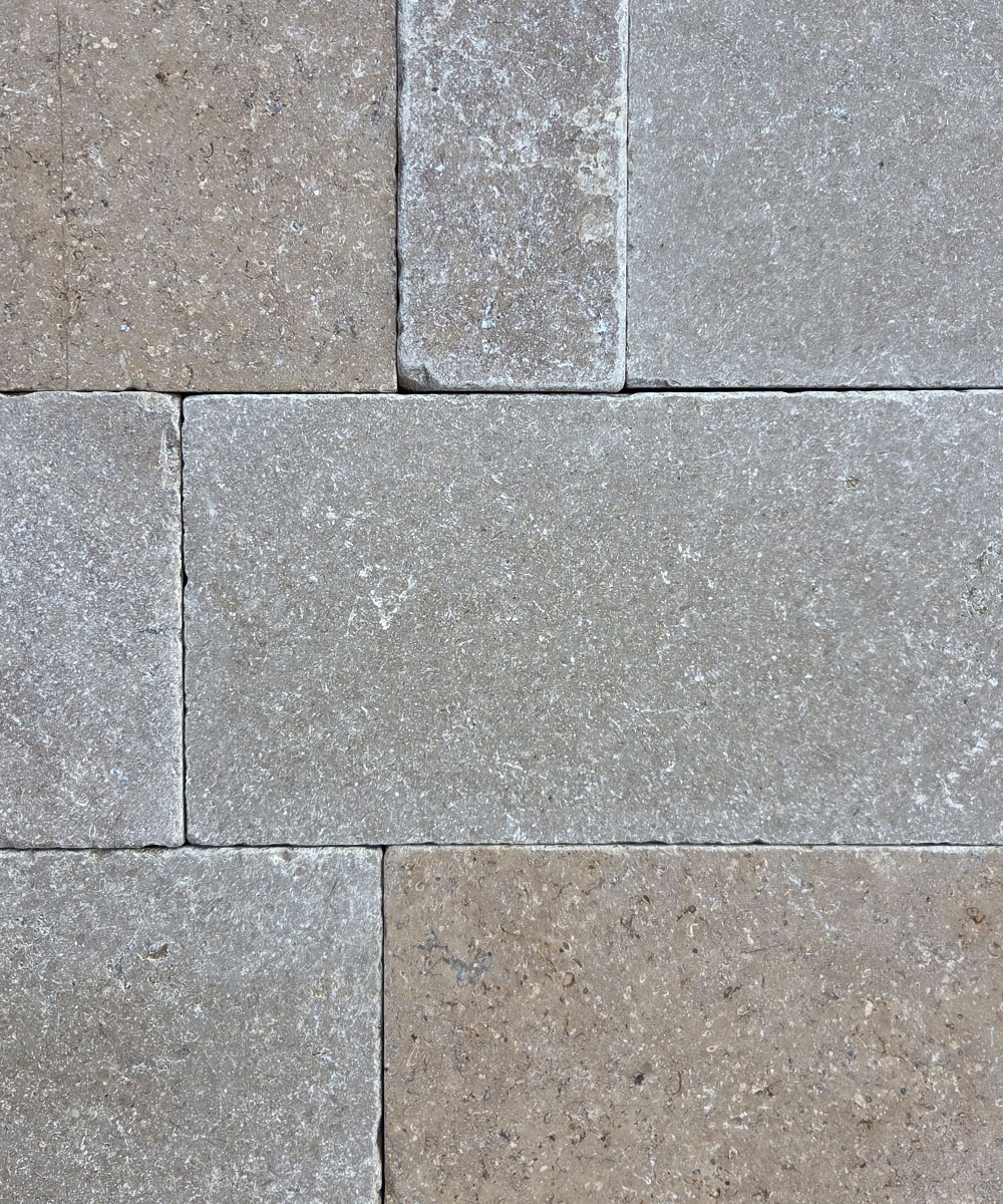 Lymington-Beige-Courtsetts-Natural-Stone-Driveway-Limestone