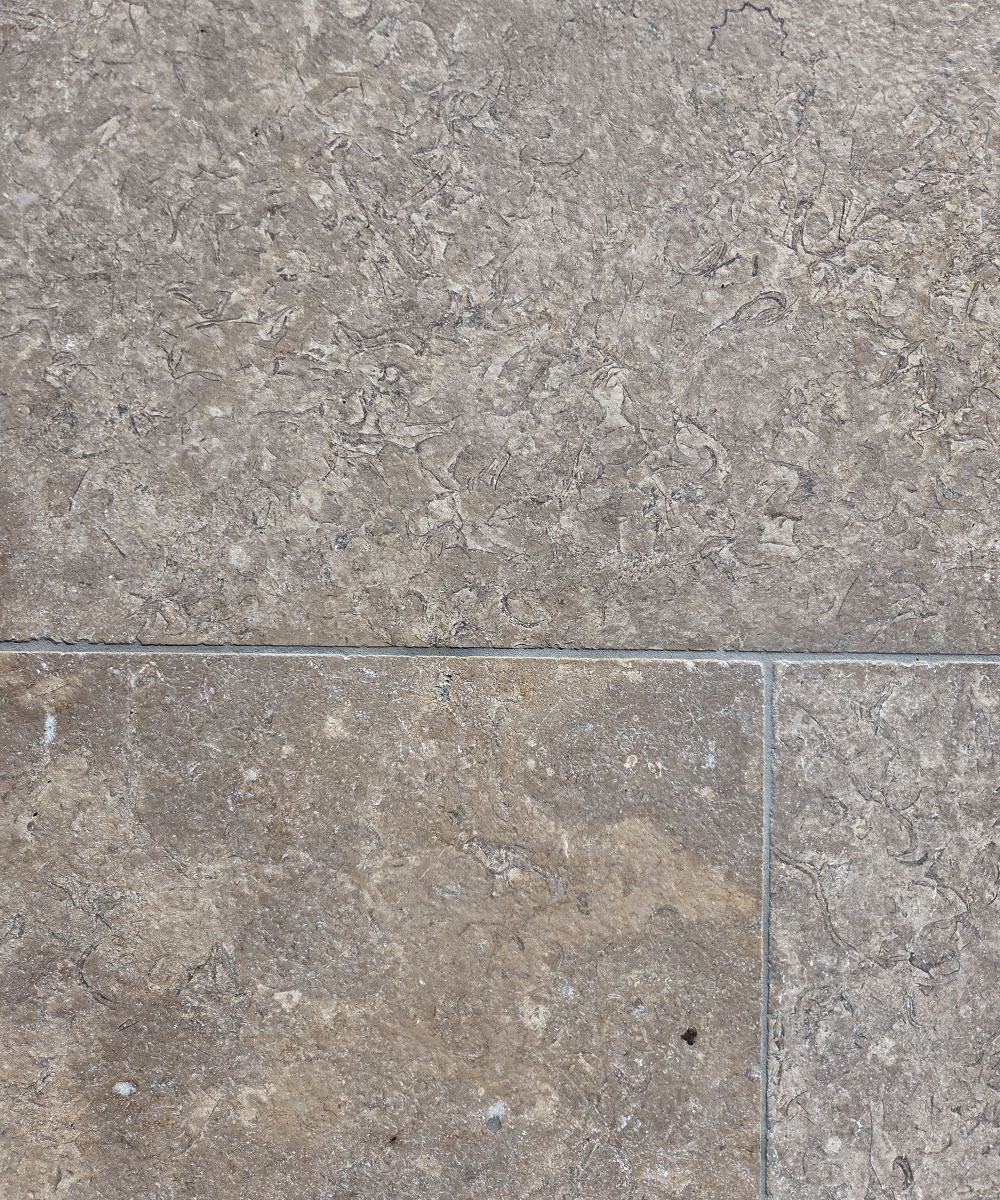 Romsey Heritage Limestone Paving